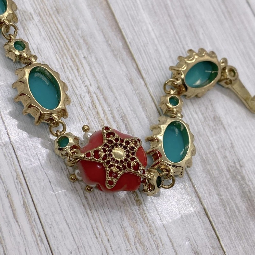 NEW Attic Treasure Beaded Bracelet - Picture 10 of 10